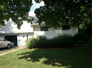 31 Harwich Rd, Newton, MA 02467