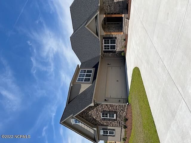 1st image of 416 Southbridge Ct