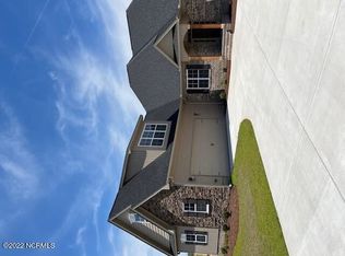 416 Southbridge Ct, Winterville, NC 28590