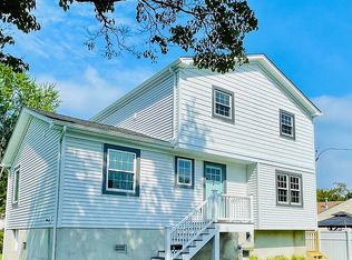 5 Bedford Rd, Pompton Lakes, NJ 07442