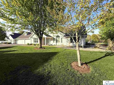 909 Cottonwood St, New Ulm, MN, 56073