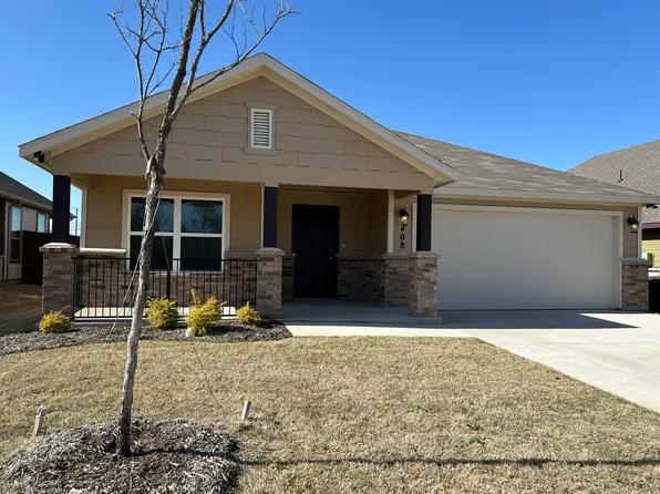 408 Rose Ave, Cleburne, TX 76033