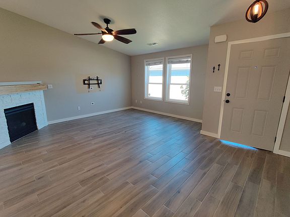 5th image of 1801 Wallace Ct