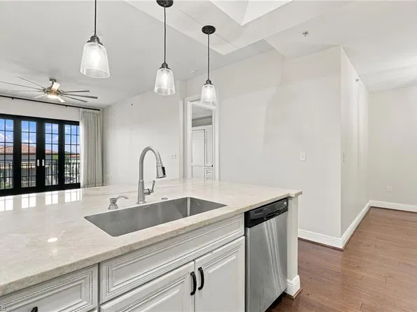 23151 Fashion DR #305, ESTERO, FL 33928
