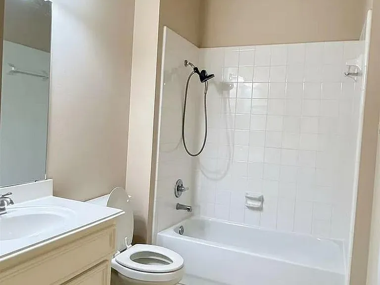 3902A Lake Hawkins Ln — Photo 33