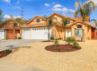 1563 Caron Ct, Perris, CA 92571