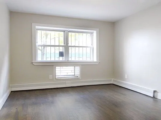 Rented by Rentall Group Inc | media 3