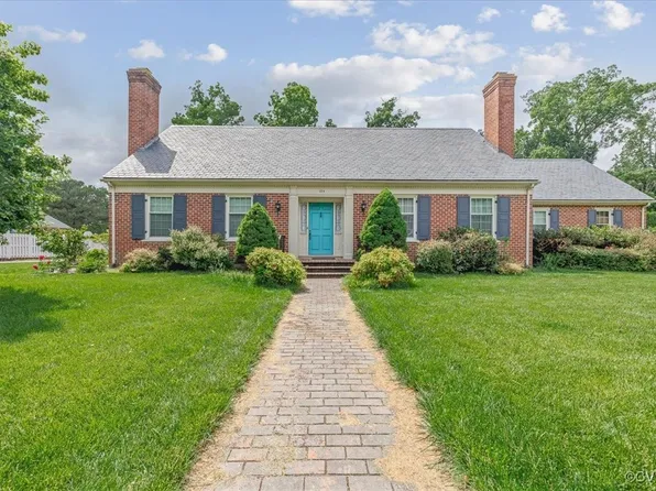 104 Peter Francisco Dr, Hopewell, VA 23860