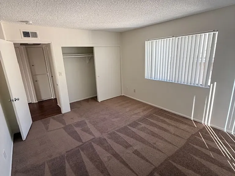 1232 Lodi Pl — Photo 7