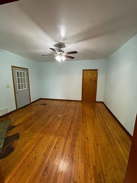 Unit Photo