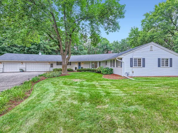 23980 Yellowstone Trl, Shorewood, MN 55331