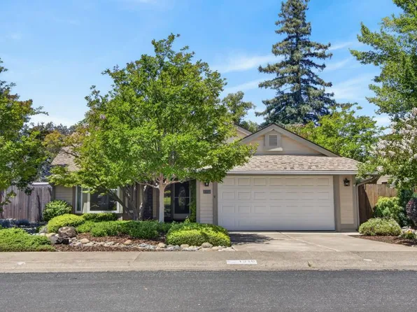 1310 Carnation Ct, Roseville, CA 95661