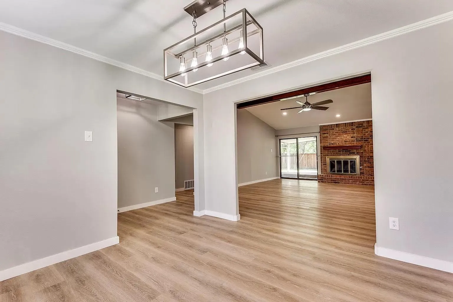 3 bed, 1868 sqft, $2,600 — Photo 4