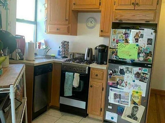 3rd image of 244 W 109th St #B1