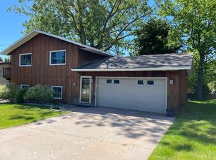 613 Craig St, Marquette, MI 49855