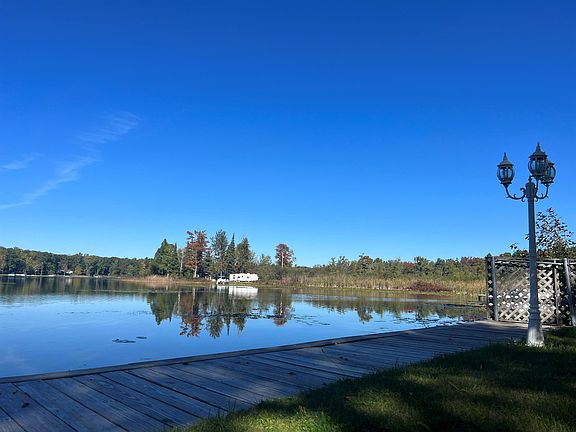 3rd image of 6325 Indian Lake Dr