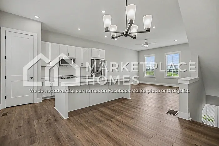1374 Cozy Cir SE — Photo 6
