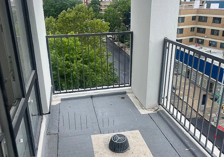 193 Graham Ave #4M — Photo 5
