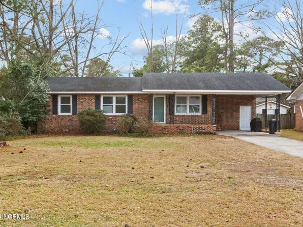 407 College Avenue, Washington, NC 27889