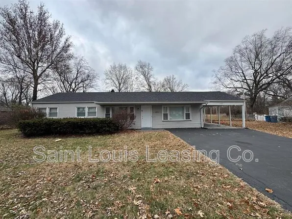 1501 Trampe Ave, Saint Louis, MO 63138