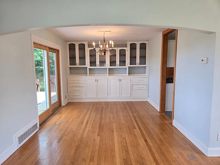 15 Carpender Rd — Photo 12