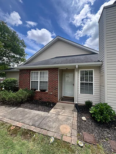 219 Woodruff Park Ln Photo 1
