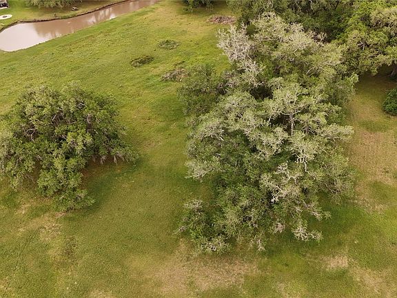 4th image of 1207 Mill Rd