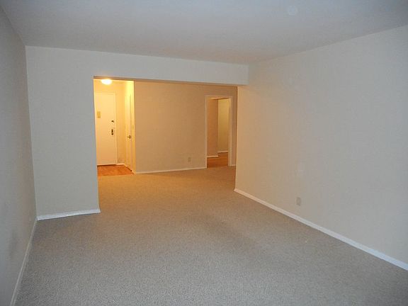 5th image of 270 N Broadway APT 1L