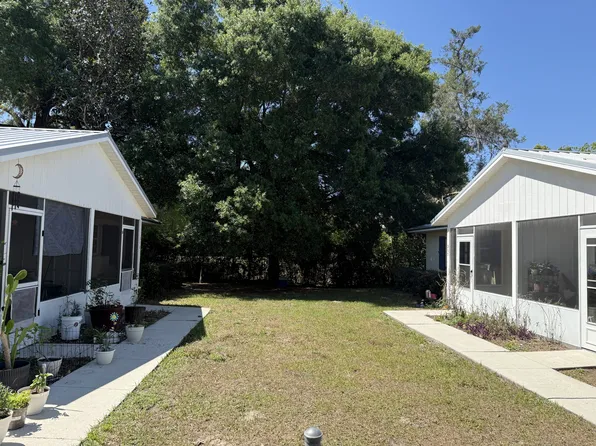213 SE 1st Ave, Chiefland, FL 32626