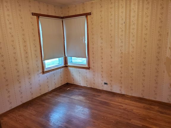 5th image of 25 Wagner Dr