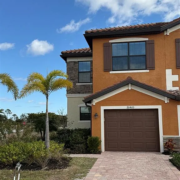 20460 Lagente Cir — Photo 1