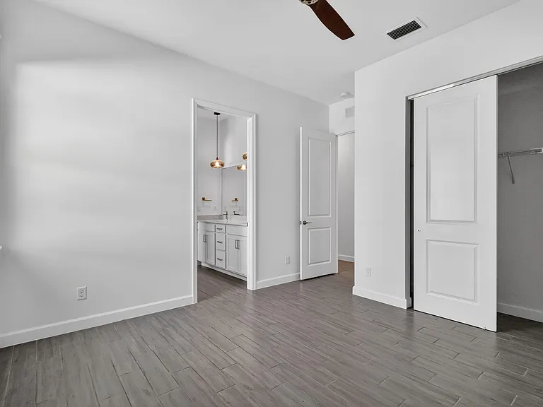 799 Hookline Cir — Photo 55