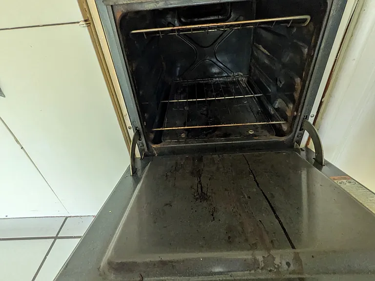 321 Hoffman Ct #12B — Photo 15