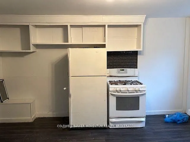 434 E Main St — Photo 5