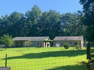 807 Holly Cir, Mount Airy, GA 30563