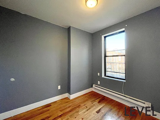 Rented by Level Group | media 7