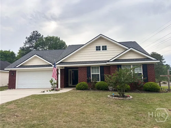 415 Gravel Way, Bloomingdale, GA 31302