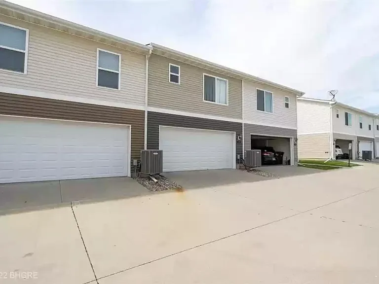 9055 Coneflower Dr #106 — Photo 30