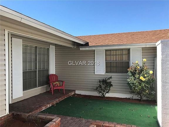 3rd image of 4807 El Tesoro Ave
