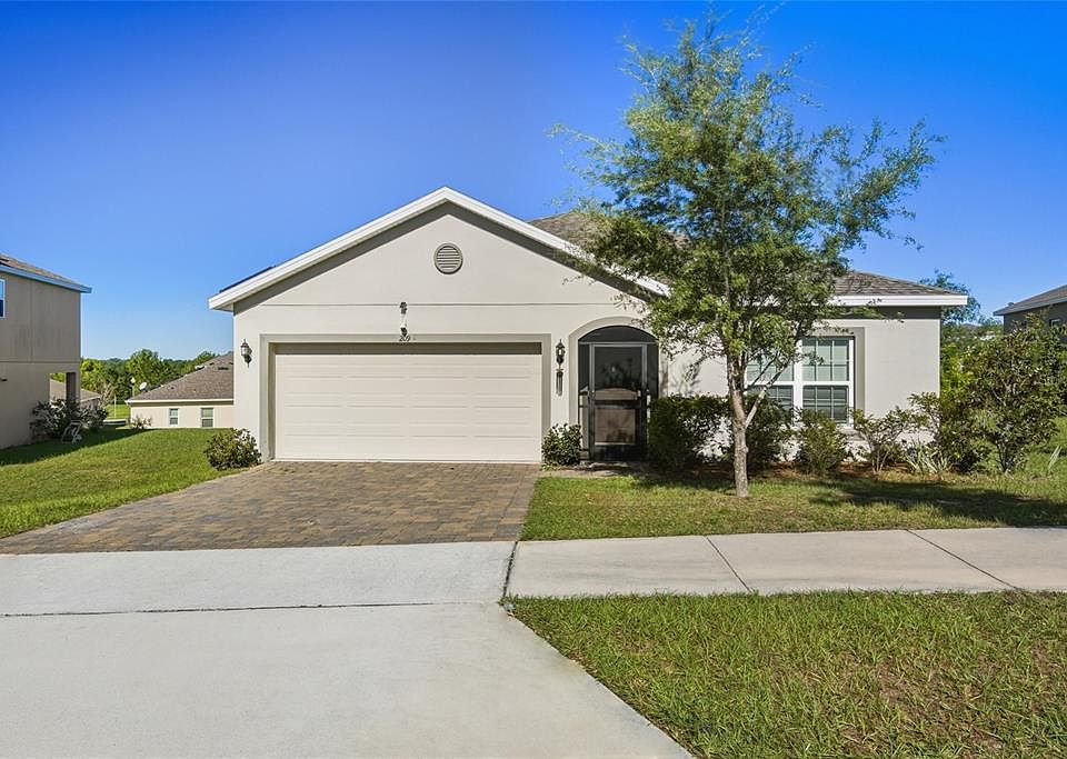 1st image of 209 Luxmore Rd