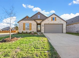 700 Chestnut Trl, Sherman, TX 75092