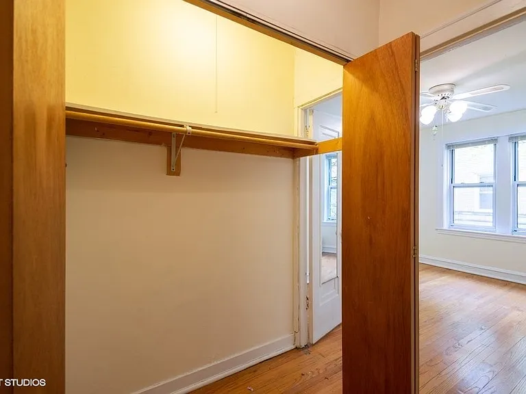 4437 N Wolcott Ave — Photo 7