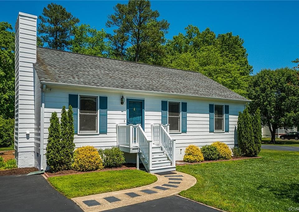 1st image of 2712 Laurelton Pl