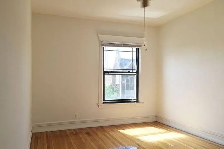 5237-5245 S. Kenwood Avenue — Photo 72
