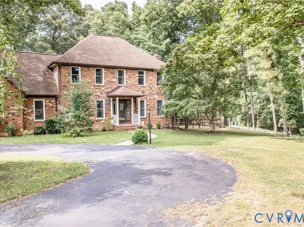 14530 Fox Knoll Dr, South Chesterfield, VA 23834