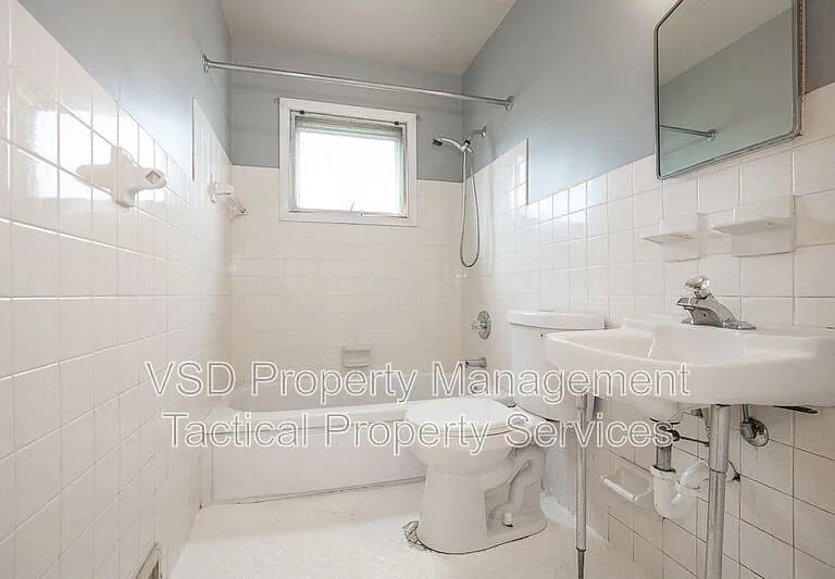 19268 Stafford Ave — Photo 18