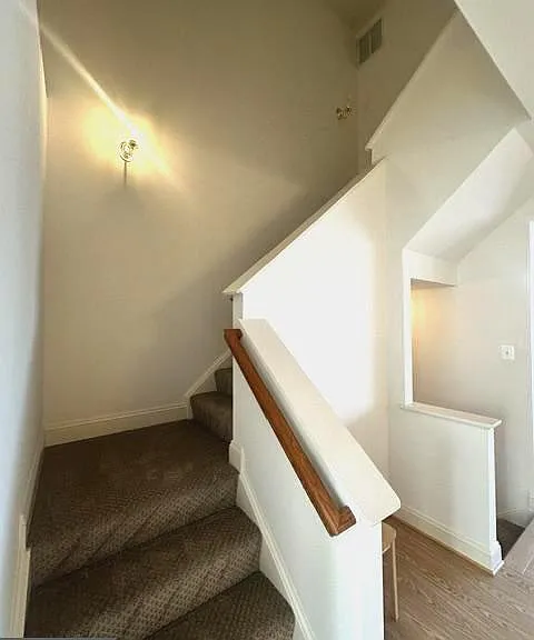637 McLeary Sq SE — Photo 13