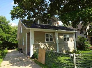 307 N Independence Ave, Rockford, IL 61101