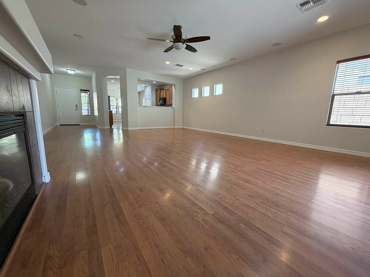 Great Room - 25407 N 52nd Ln