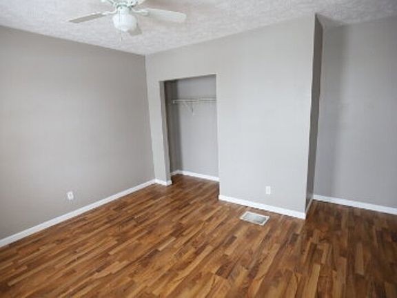 5th image of 826 4th St NW